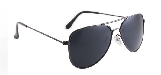 Classic Aviator Sunglasses – UV Protection Metal Frame Dark Lens Fashion Eyewear